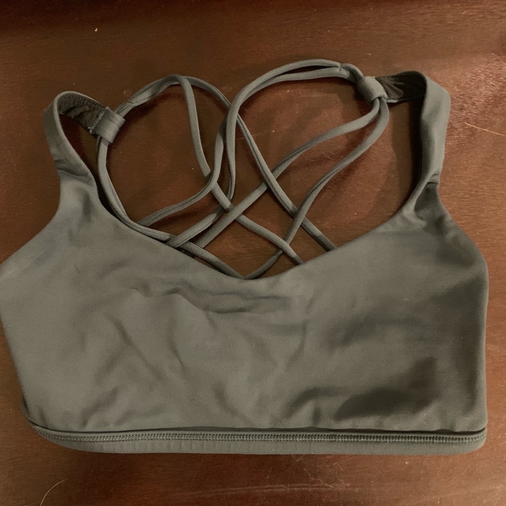 SOLD Free to be wild size 4